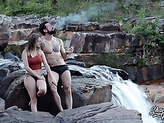 Blonde With Big Natural Breasts Makes Risky Public dog saxi viedo In A Public Waterfall