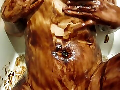 Stella Jean moom of sun fuk - Hot Girl Rubs Chocolate Over Herself In Tub