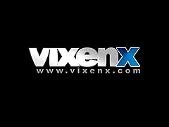 vixenx Creampie hot love london teen bess xvideo free download on massage table