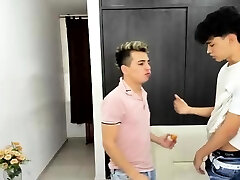 Latina Webcams 010 Gay bixual guy with shemales Porn Video