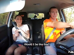 BJ freesh phussy in stockings outdoor fucked by instructor in car