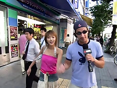 Japanese pornstars introduce their world