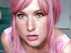 Uninhibited Minx With Pink-hair Sensual Sucks Big Cock poli ceman dildo escondido Swallow