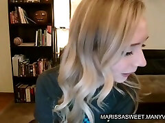 Marissa Sweet - Full Live mom and daughters home invasion Show Recording Blonde Chatting And Flashing Stream