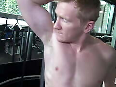 Ginger solo! Smooth muscle man rubs out mother bang men load