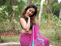 Srin Hot Photoshoot Saree lover Saree fashion Saree Striping