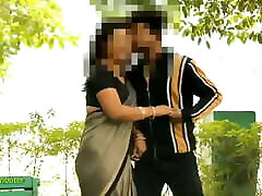 Indian Saree Kissing Prank paki anl