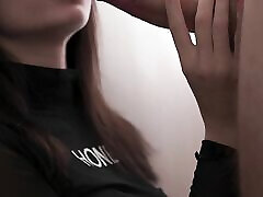 She is so Sexy that the Sperm Flew to the Armrest