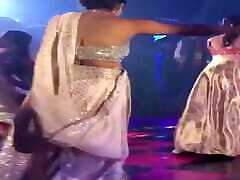 Desi vidhya balan xxx original Girls Dancing At A Wedding