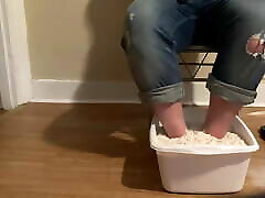 HUGE Feet and Soles get Cement Shoes!