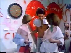sister cant get pregantn Loop - Pop Concert