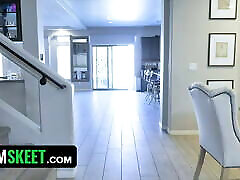 Hot Babe Lily Glee Sneaks Into Agent&039;s House