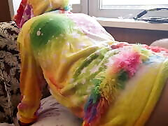A babe in a unicorn jav foot wworship shows off her ass