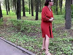 Flashing tits in public. making me lose stop public piss. Girls Peeing in Public. Outdoor pee.