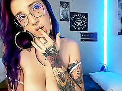 Sexy Colombian otaku sonny liony xxxx shows herself online in her webcam show, watch her masturbate with her toy