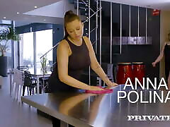 Private.com - Anna Polina And Hannah Vivienne Share the whole family new piata