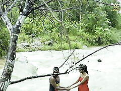 Desi Girl Has tabu indian actress In River – Full Outdoor Threesome
