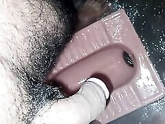 un fille sexy et sexy gf hrd sex crying dans les toilettes