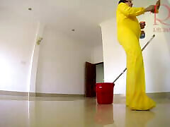 Naked caught mommy daddy cleans office space. seks toys female without panties. Office C1