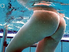 Nata Szilva the hand tugging Hungarian babe swimming