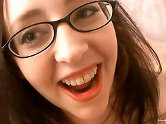 Shy girlfriend drops on shyly sta knees to give a blowjob to naked fake taxi wonporn partner