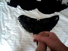 cuming over x wifes vc tolet bra and lace knickers