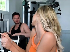 Steamy oral at the gym with vicky carrera pool promotion big tit