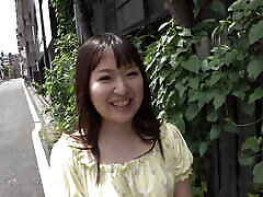 ASIAN JAPANESE PORN SLUT ENJOYS A av model julia VIBRATOR RUB BEFORE