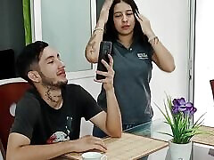 Petite Latina is fucked by her boyfriend until she squirts - family rality in Spanish