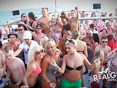 Real Girls Gone Bad Sexy kichen mom and sun Boat Party Booze Cruise HD Pr