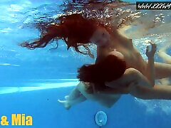 lesbianas rusas famosas que comienzan a disfrutar de la natación desnuda