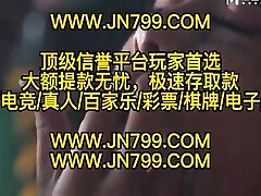geile chinesische schlampe mit großen titten und großen hintern hat hardcore-sex mit großem schwanz und wurde bandagiert