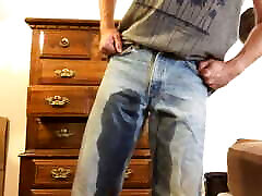 Pants Pissing dad vibrator PREVIEW