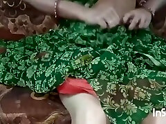 Massaged The Body Of His Sons Wife With Oil And Then Had Tremendous gog xx video Lalita Bhabhi 15 inch cock size son came while mom