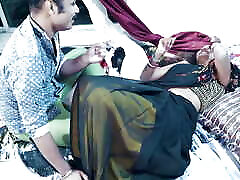 Sararti devar ne liya apne sexy bhabhi ke sath chudai ka maja