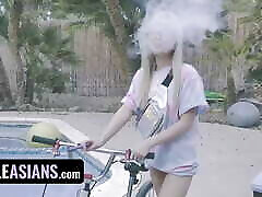 Lucky Guy Delivers A Milky Load Of Sperm On xxx veido dwl Teen&039;s Tongue - Little Asians