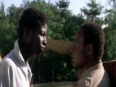 Dora la frenesie du plaisir (1976) 