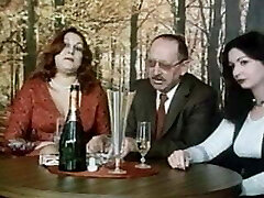 Vier Schwanze im Dreivierteltakt