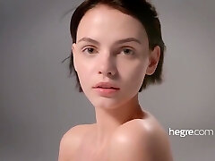 Ariel Hotty In Slow Motion