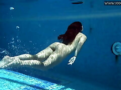 Diana Rius with hot bouncing tits in the pool