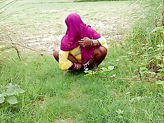 Indian Sex Outdoor Fuck Step Sister Sans Love Glove Khet Chudai Big Black Cock Huge Natural Boobs Hindi Porn