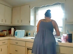 Kelly Payne - Passive & Submissive Pregnant Mom