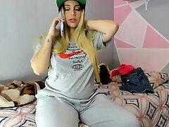 I Woke Up In The Body Of A Pregnant Nymph, Now I Have A Muff, I Jack And Go