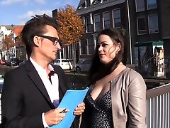 Picked up right in the street chubby nympho Leona Princess sucks rod