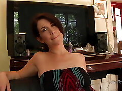 Meeting and Anal Hookup with a French MILF