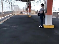 Starlets-971 Gang Molestation On The Train Where She Can With Natsume Hibiki