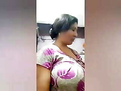 Tango Big Bap Nepali Aunty