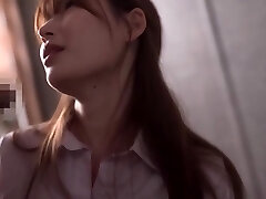 06028 The female boss is naughty