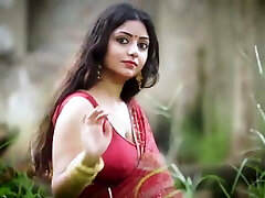 Doable Indian AUnty Rupashree In Red Sari outside