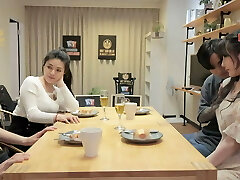 Hot Foursome Sex! Asian Couples Swap! No Condom, Creampie - Asian inexperienced